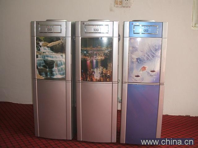 饮水机  青岛德合诚商贸有限公司